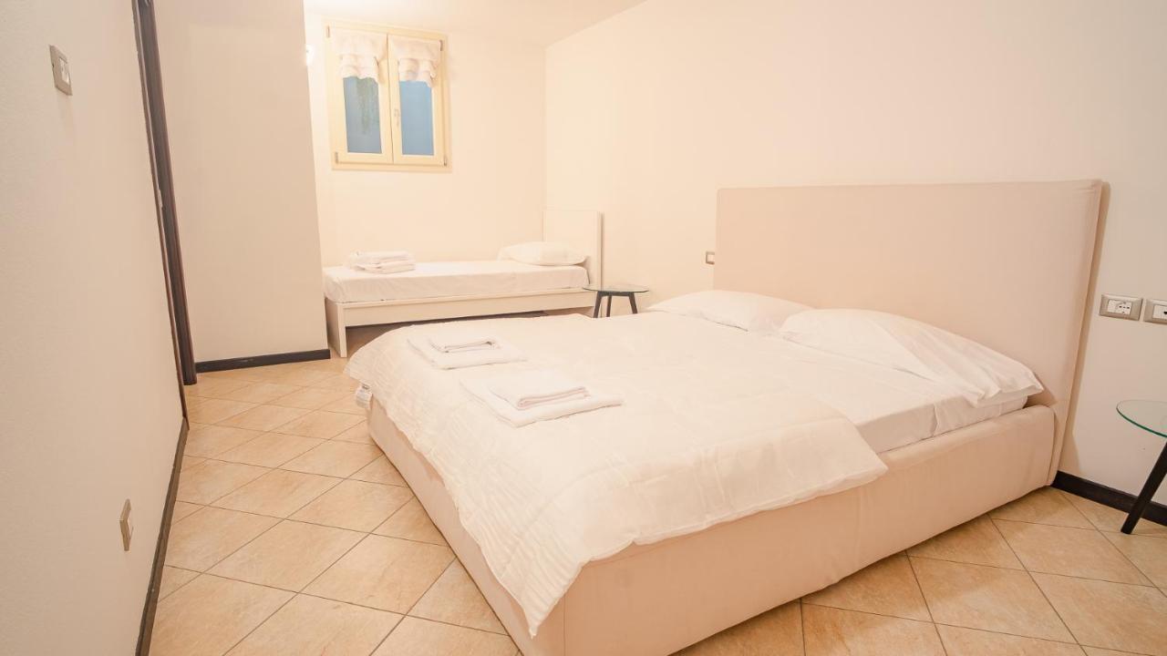 Endless Summer Sirmione - Italian Homing Ngoại thất bức ảnh