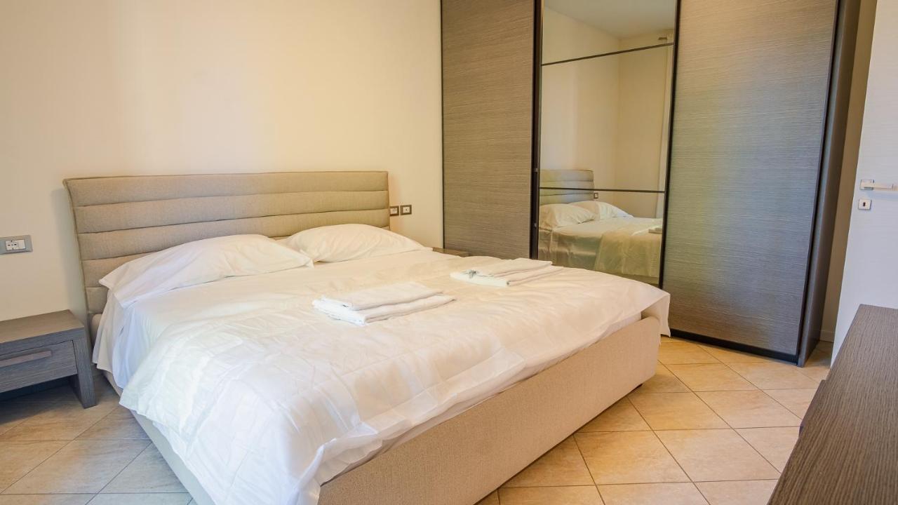 Endless Summer Sirmione - Italian Homing Ngoại thất bức ảnh
